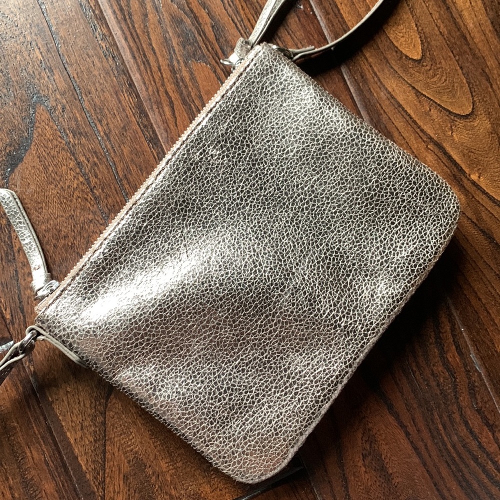 Metallic Purse - Picture 3 of 7